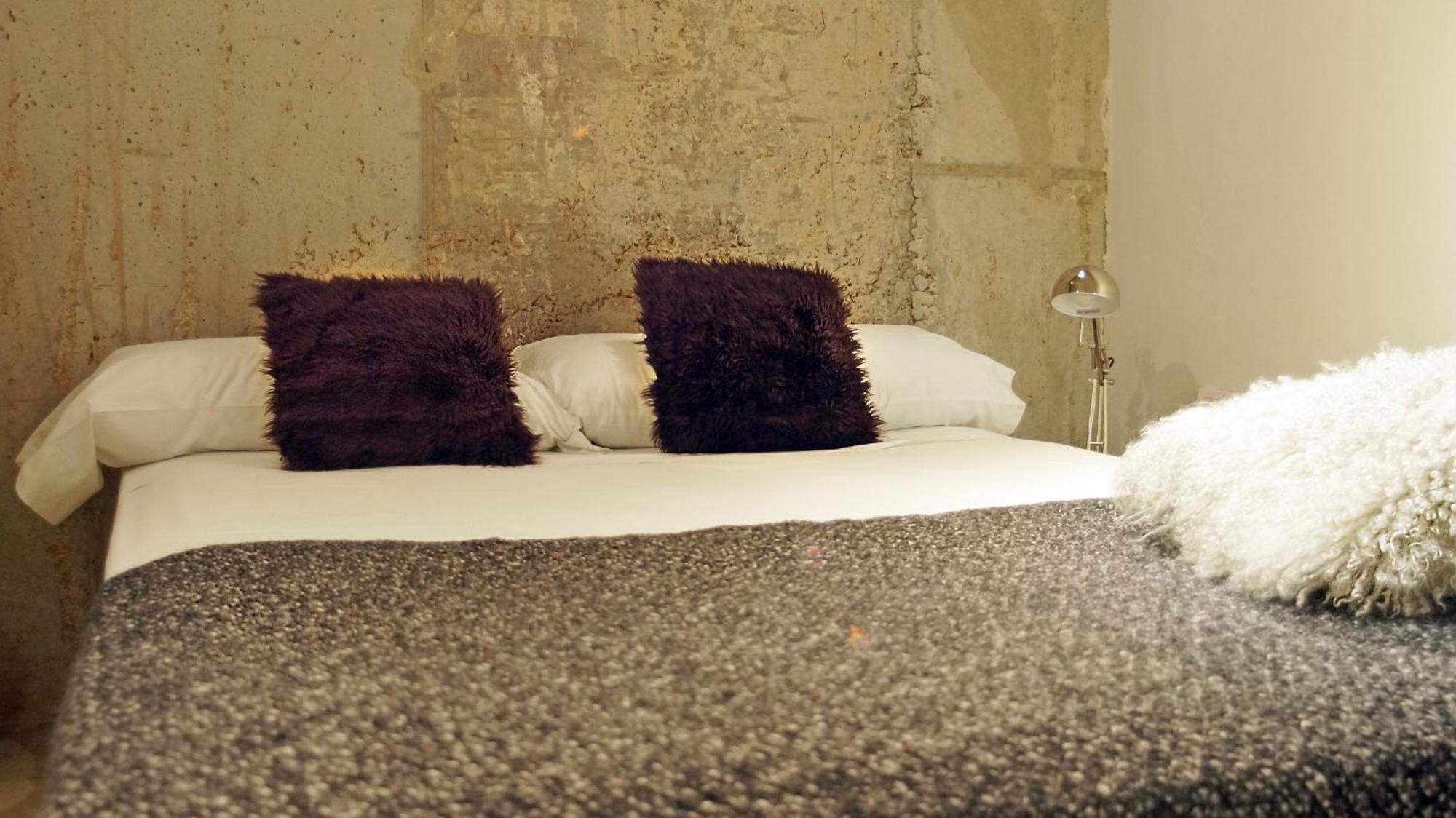My Space Emirates - Fully Equipped Apartments Near The Beach With Shared Pool Barcelona Quarto foto