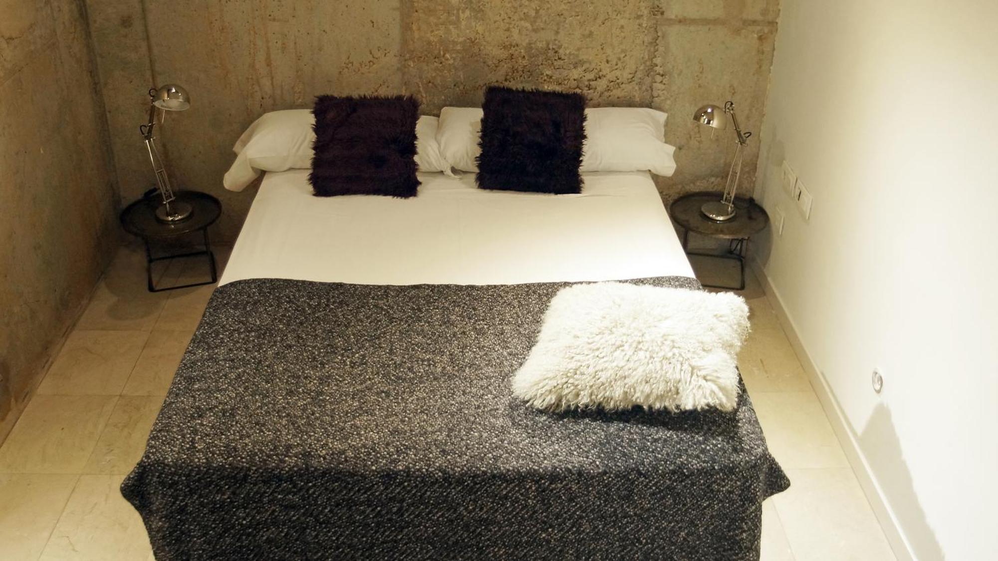 My Space Emirates - Fully Equipped Apartments Near The Beach With Shared Pool Barcelona Quarto foto