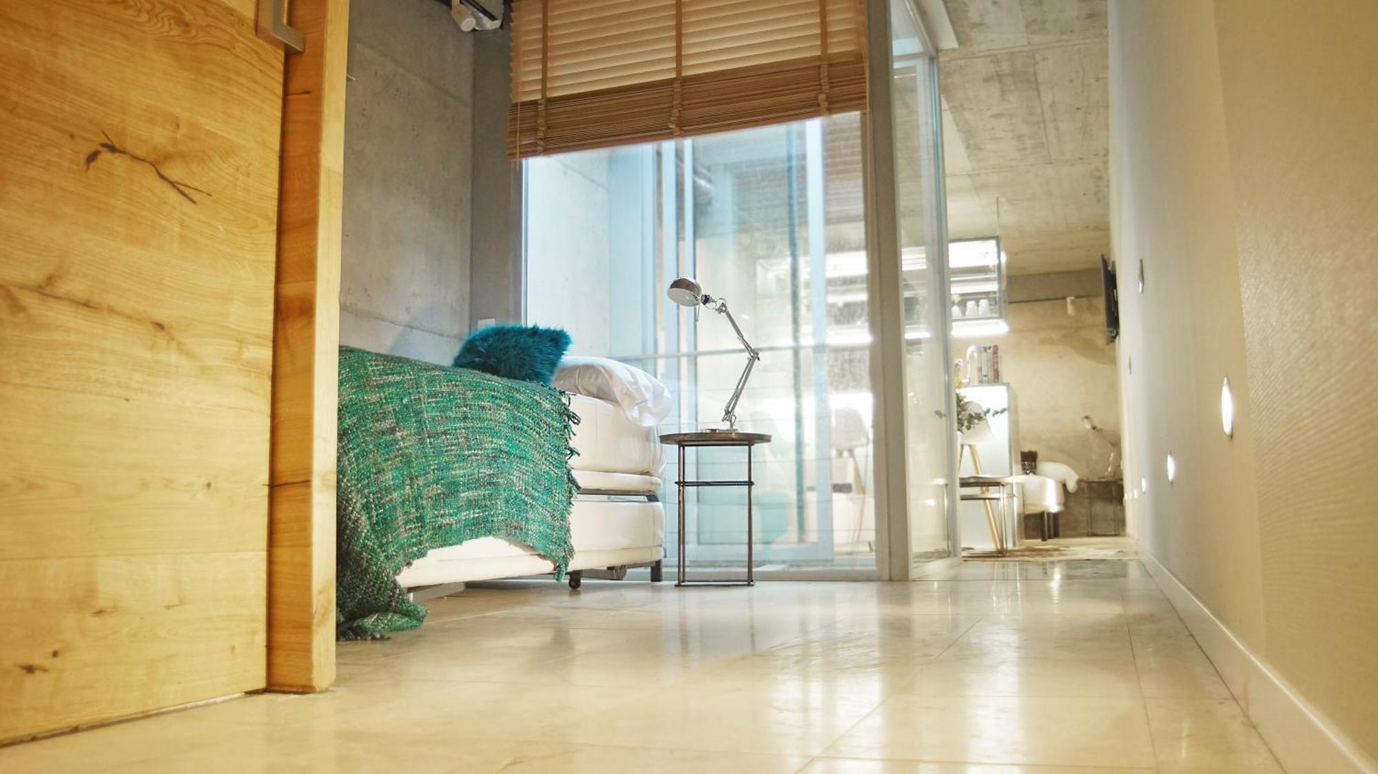My Space Emirates - Fully Equipped Apartments Near The Beach With Shared Pool Barcelona Quarto foto