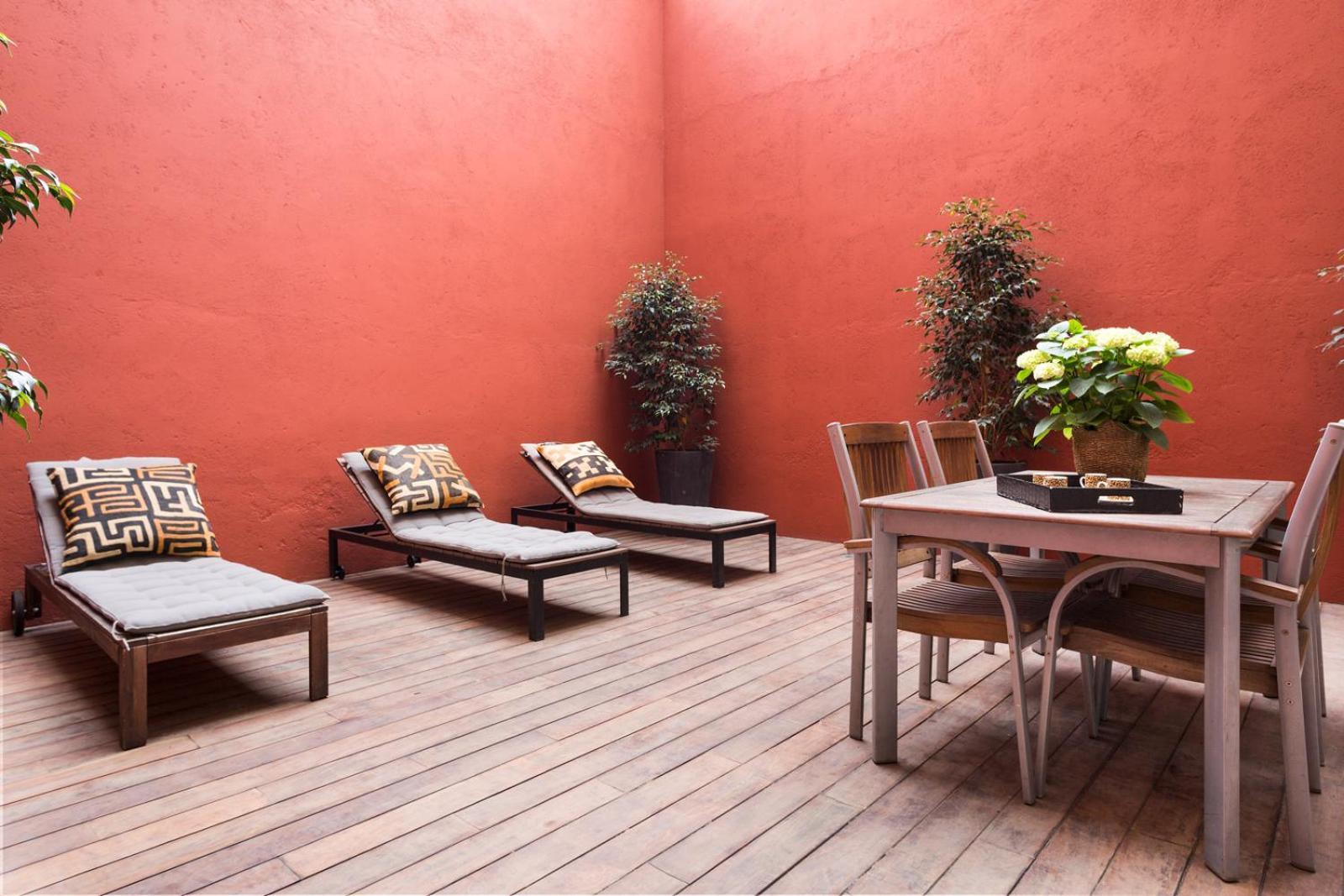 My Space Emirates - Fully Equipped Apartments Near The Beach With Shared Pool Barcelona Exterior foto